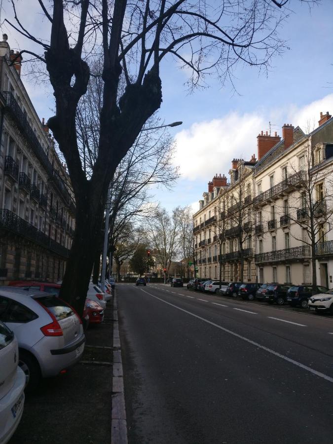 Studio Republique Apartment Dijon Ruang foto